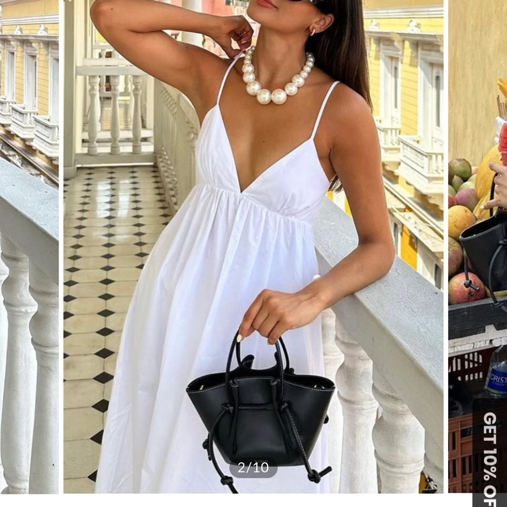 White Sleeveless Dress